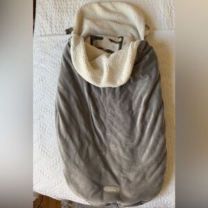 Gray JJCole Bundle Me Todder Stroller Muff